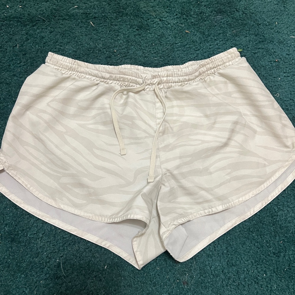 White zebra shorts from Old Navy